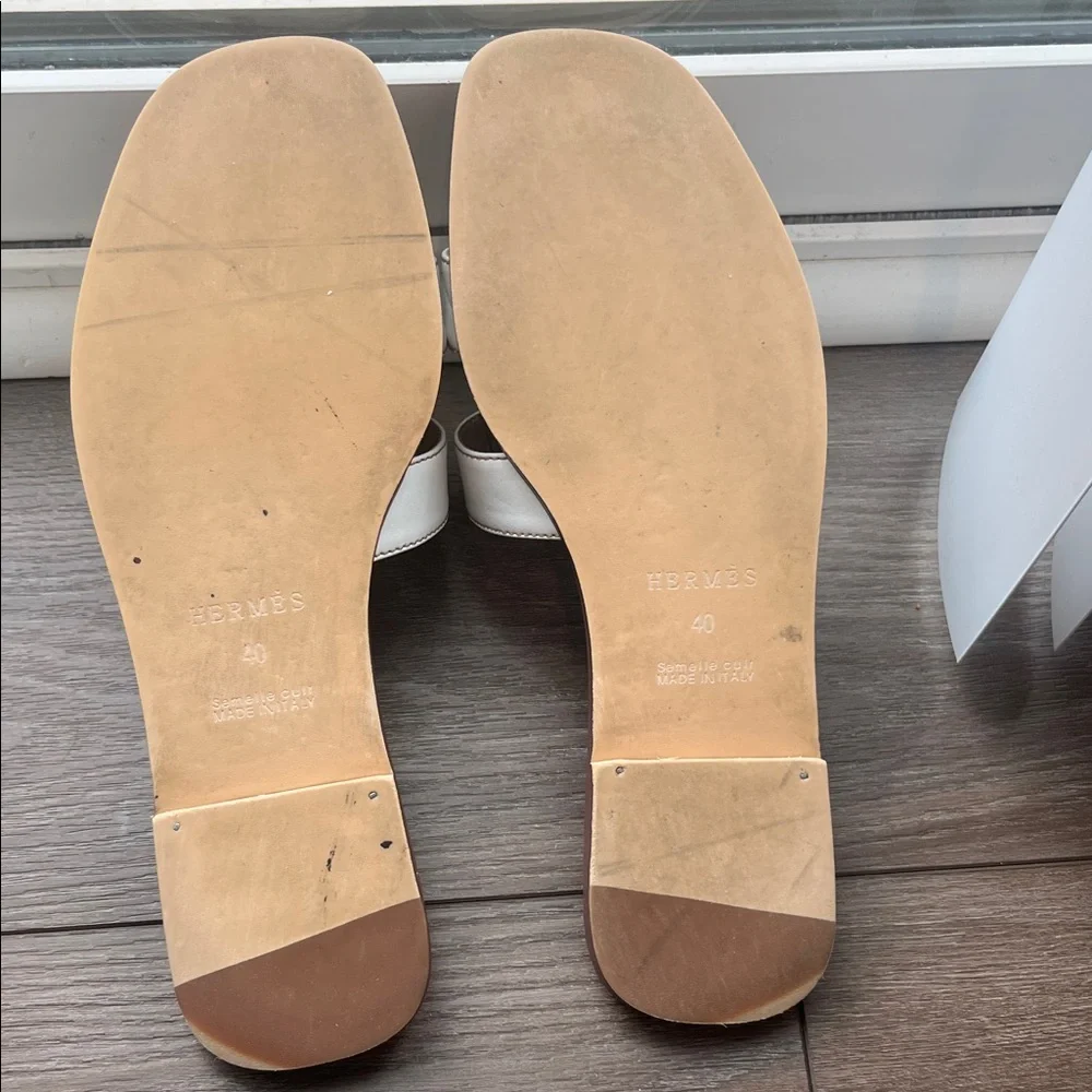 Hermes Oasis Sandals. - Picture 4 of 7